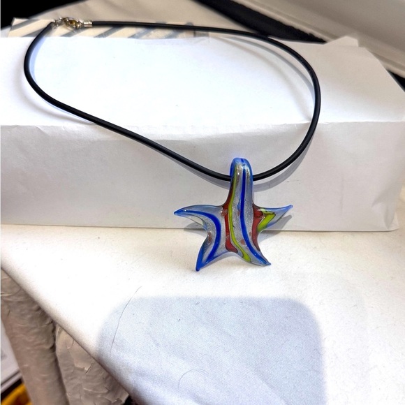 ๐ Vintage Murano Glass Starfish Pendant โ Handmade Italian Art Glass Magic! ๐ - Picture 12 of 16